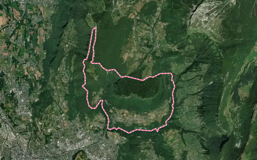Vue satellite de Saint-Jean-d'Arvey avec ses contours administratifs