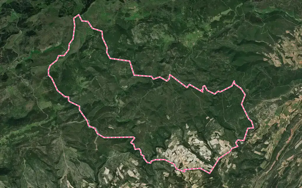 Vue satellite de Saint-Jean-de-Minervois avec ses contours administratifs