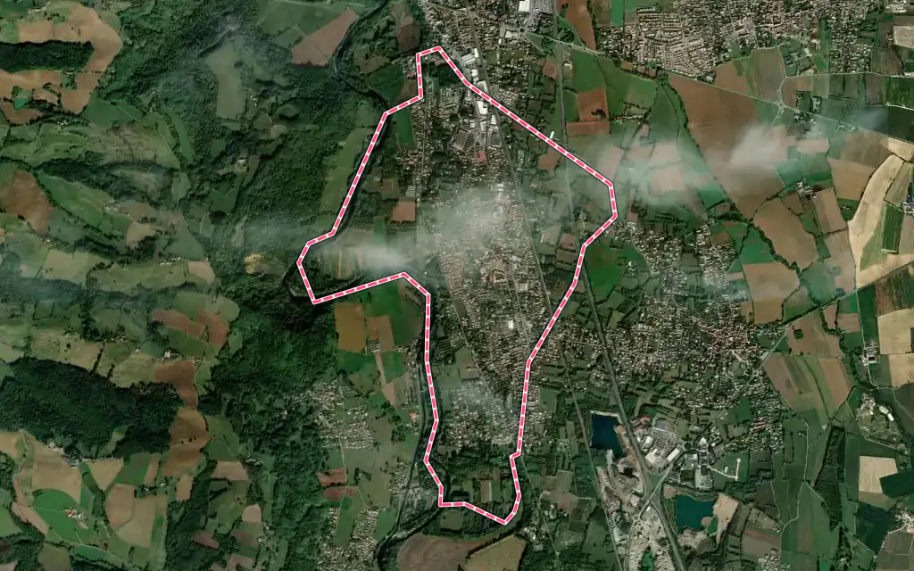 Vue satellite de Saint-Jean-du-Falga avec ses contours administratifs