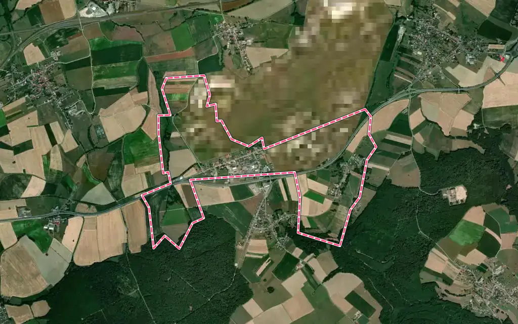 Vue satellite de Saint-Jean-Kourtzerode avec ses contours administratifs