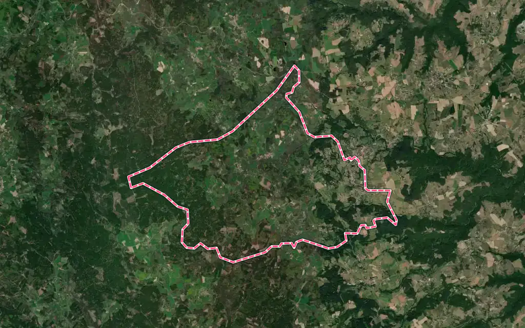 Vue satellite de Saint-Jean-Soleymieux avec ses contours administratifs