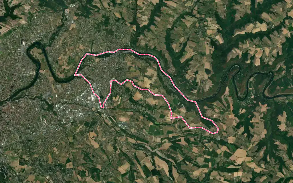 Vue satellite de Saint-Juéry avec ses contours administratifs