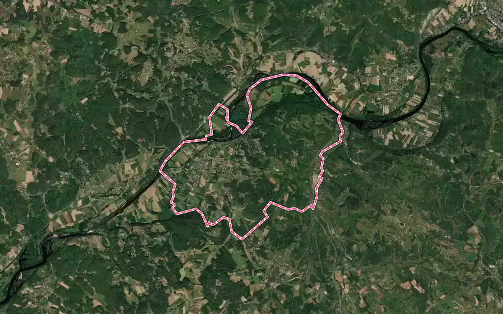 Vue satellite de Saint-Julien-de-Lampon avec ses contours administratifs