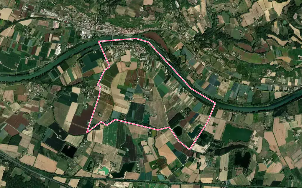 Vue satellite de Saint-Laurent avec ses contours administratifs