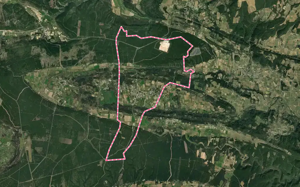Vue satellite de Saint-Laurent-la-Vernède avec ses contours administratifs