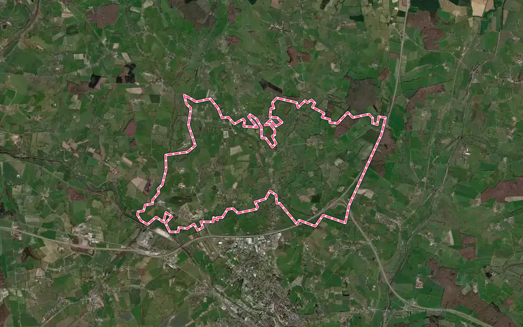 Vue satellite de Saint-Léger-lès-Paray avec ses contours administratifs