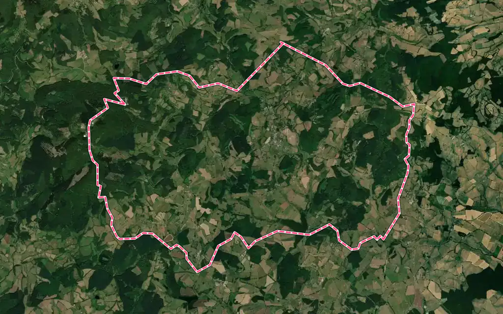 Vue satellite de Saint-Léger-sous-Beuvray avec ses contours administratifs