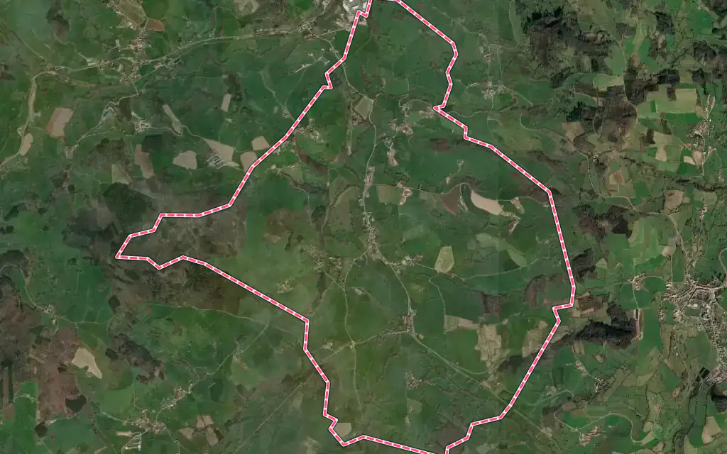 Vue satellite de Saint-Léger-sous-la-Bussière avec ses contours administratifs