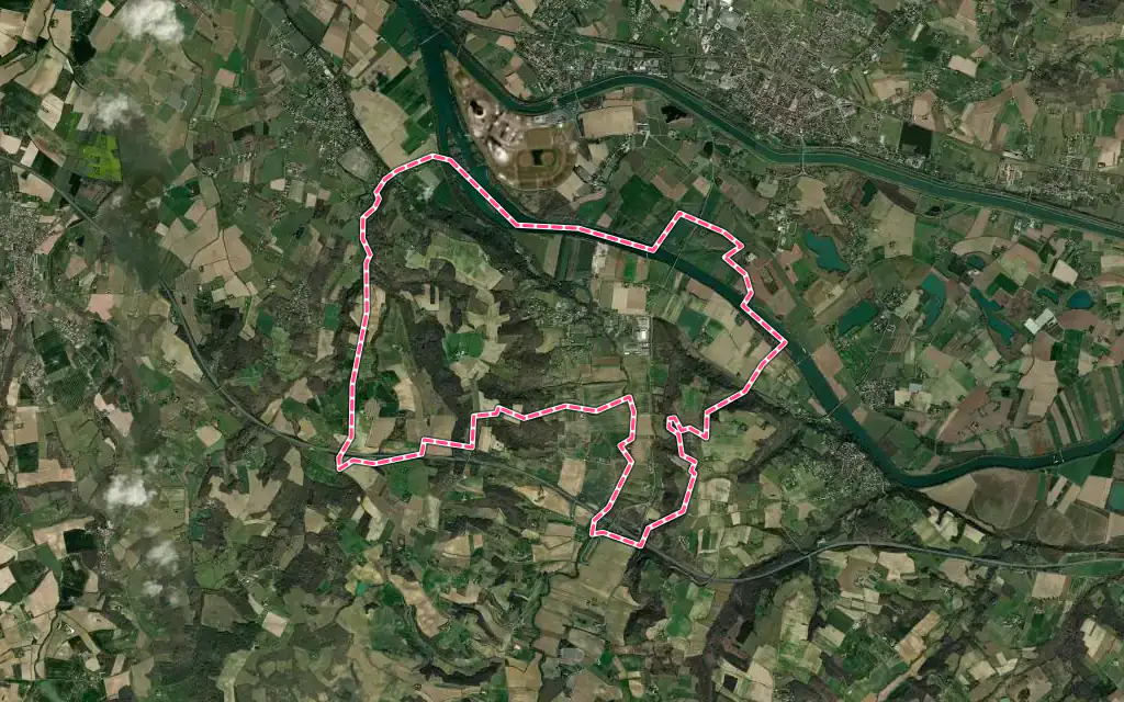 Vue satellite de Saint-Loup avec ses contours administratifs