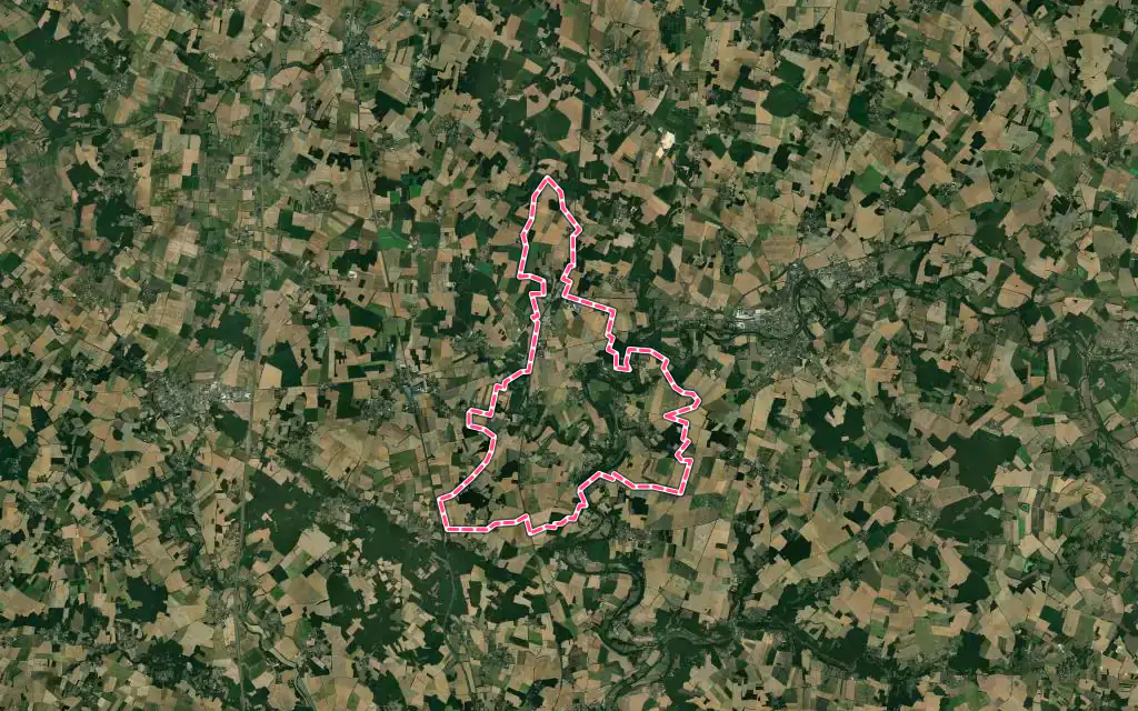Vue satellite de Saint-Macoux avec ses contours administratifs