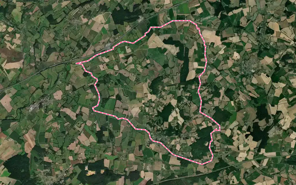 Vue satellite de Saint-Maixent avec ses contours administratifs