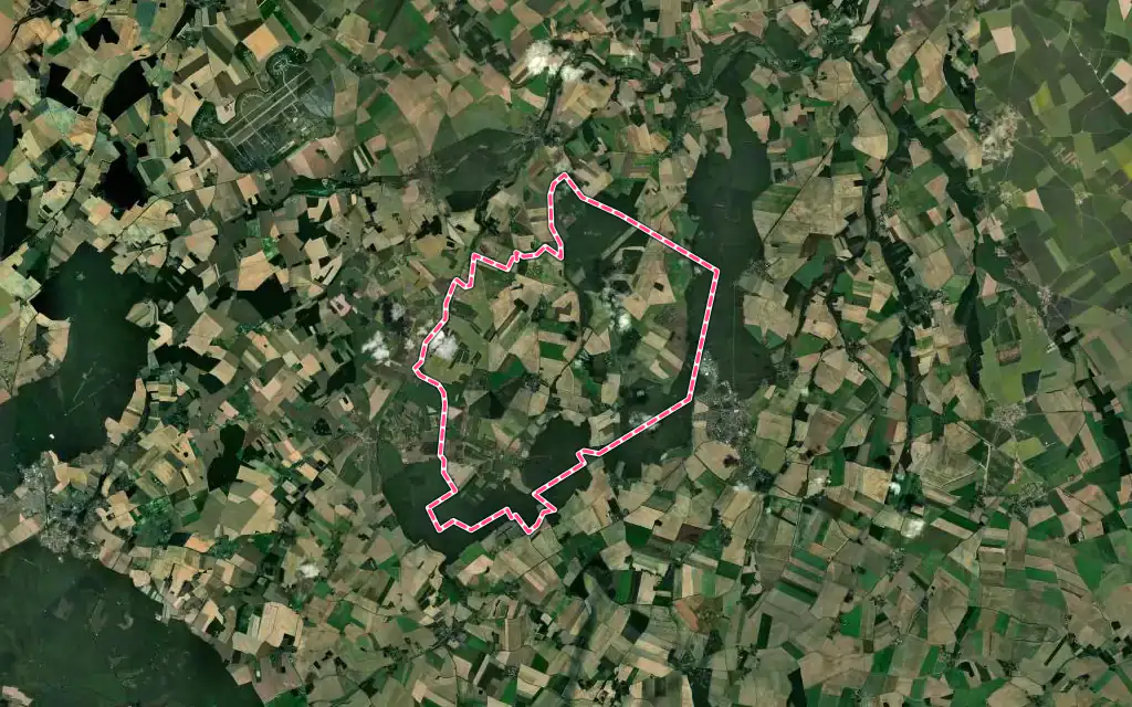 Vue satellite de Saint-Maixme-Hauterive avec ses contours administratifs