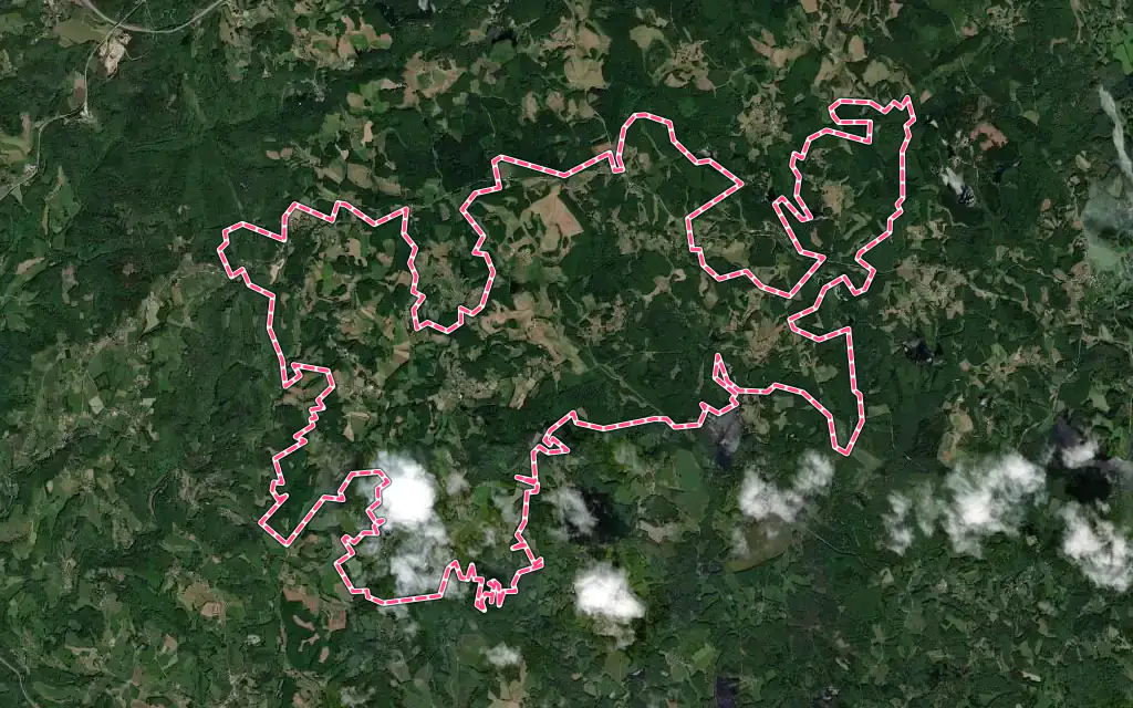 Vue satellite de Saint-Martial-de-Gimel avec ses contours administratifs