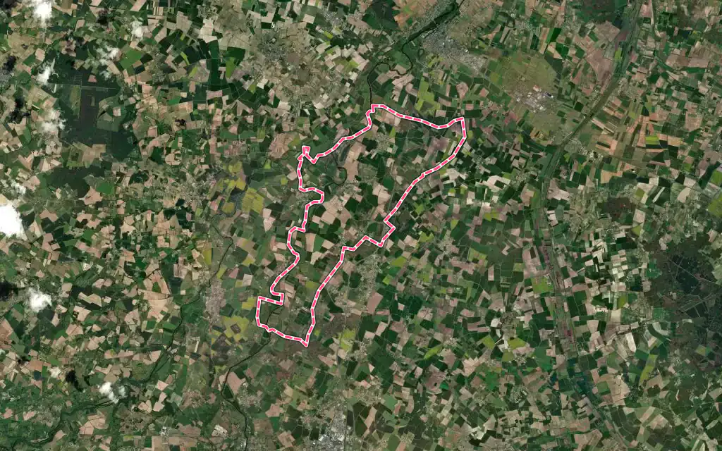 Vue satellite de Saint-Martin-de-Sanzay avec ses contours administratifs