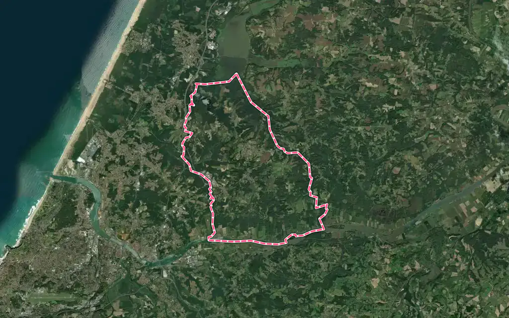 Vue satellite de Saint-Martin-de-Seignanx avec ses contours administratifs