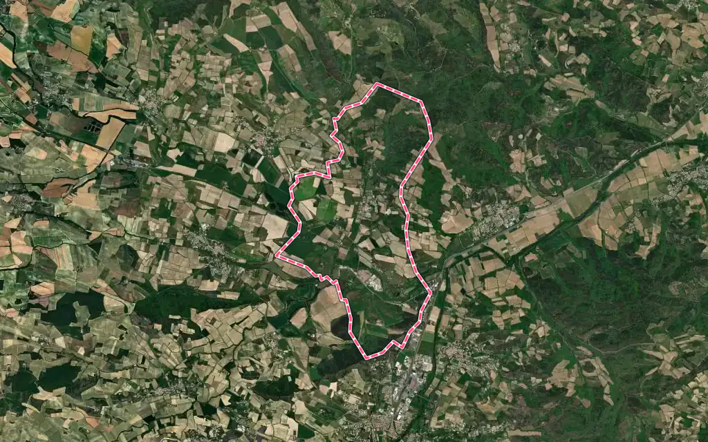 Vue satellite de Saint-Martin-de-Villereglan avec ses contours administratifs