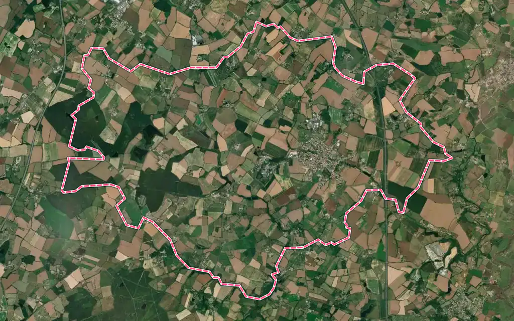 Vue satellite de Saint-Martin-des-Noyers avec ses contours administratifs