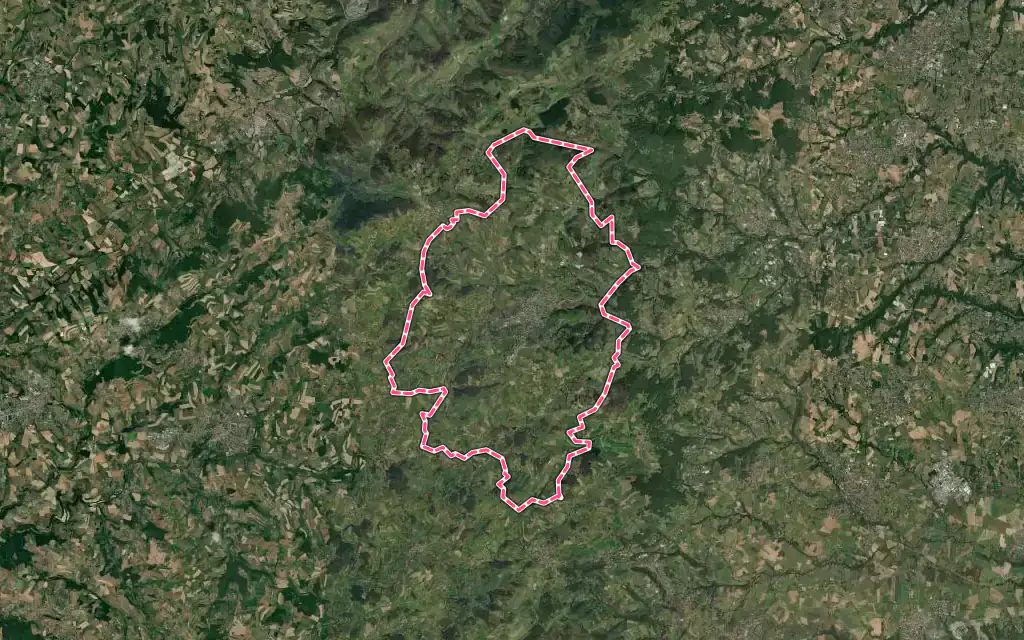 Vue satellite de Saint-Martin-en-Haut avec ses contours administratifs