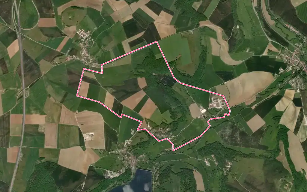 Vue satellite de Saint-Martin-lès-Langres avec ses contours administratifs
