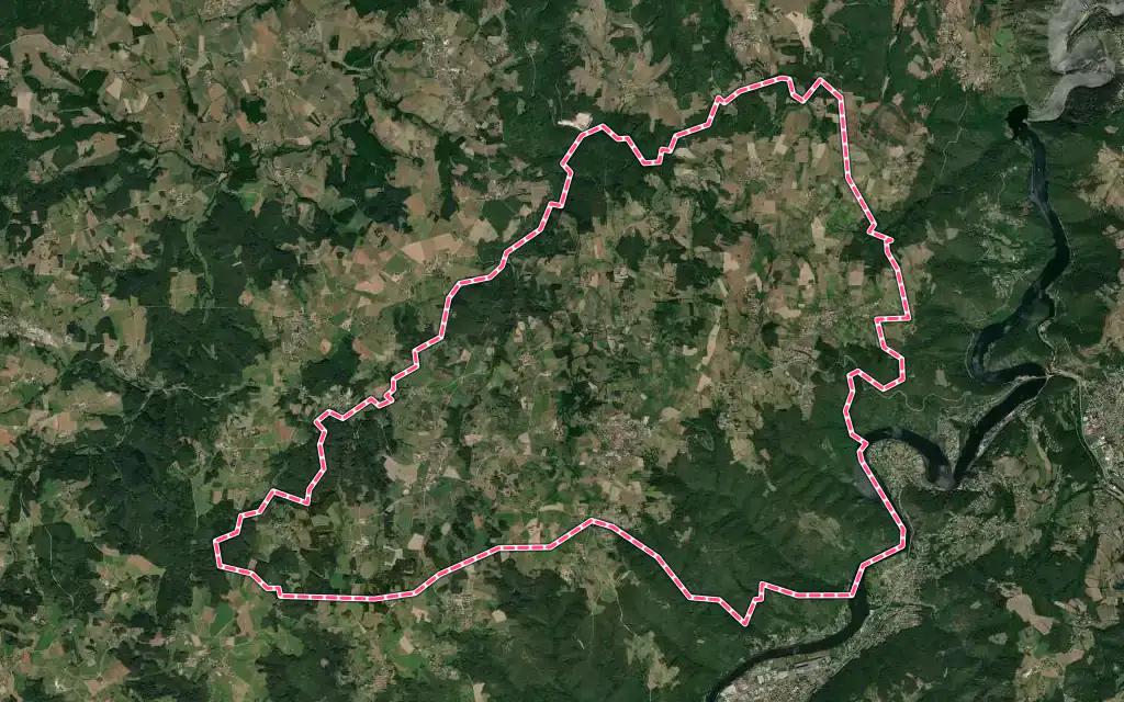 Vue satellite de Saint-Maurice-en-Gourgois avec ses contours administratifs