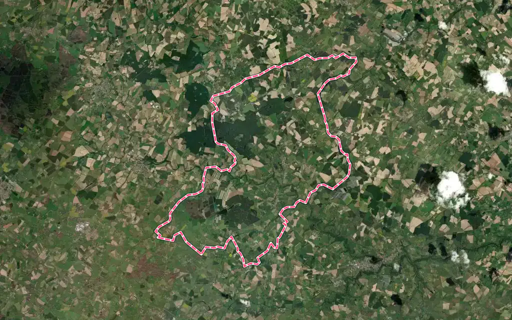 Vue satellite de Saint Maurice Étusson avec ses contours administratifs