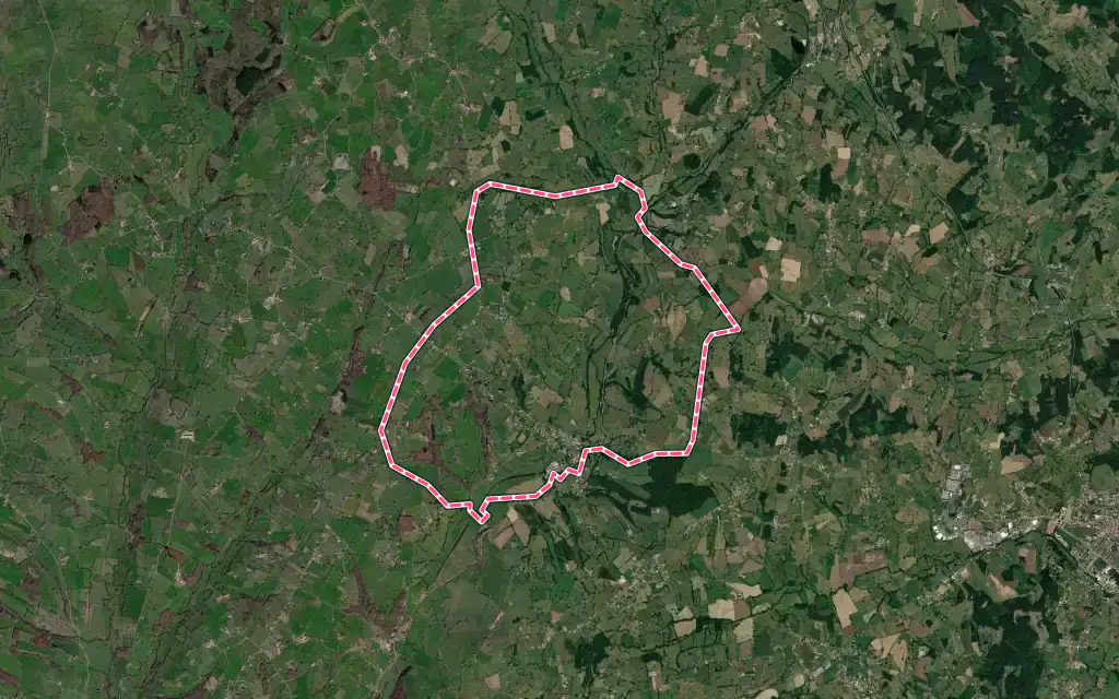 Vue satellite de Saint-Maurice-lès-Châteauneuf avec ses contours administratifs