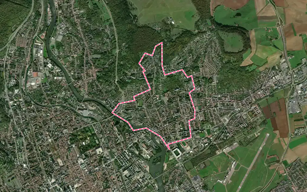 Vue satellite de Saint-Max avec ses contours administratifs