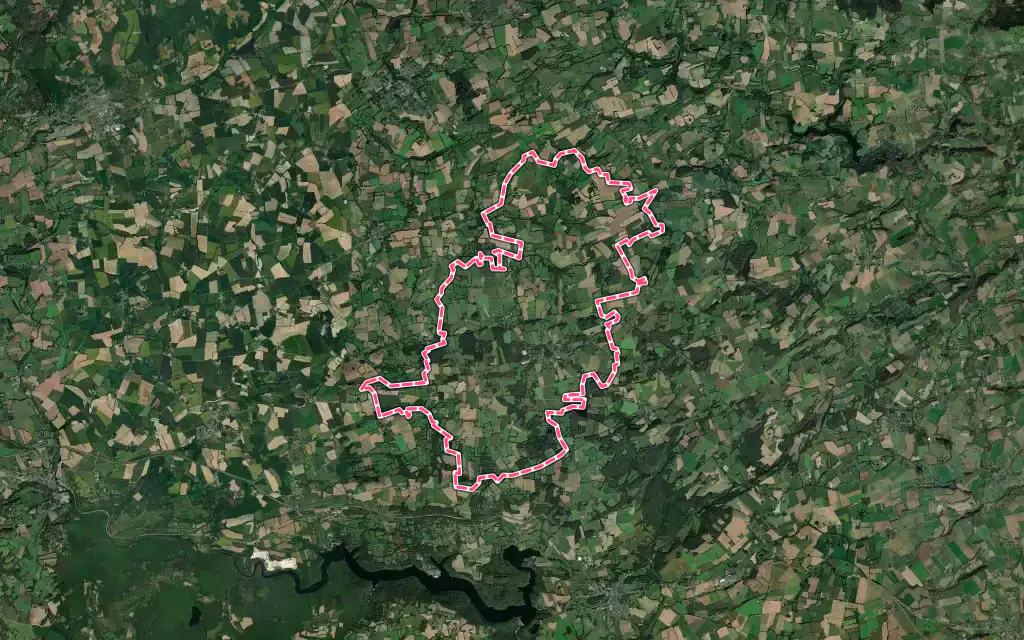 Vue satellite de Saint-Mayeux avec ses contours administratifs