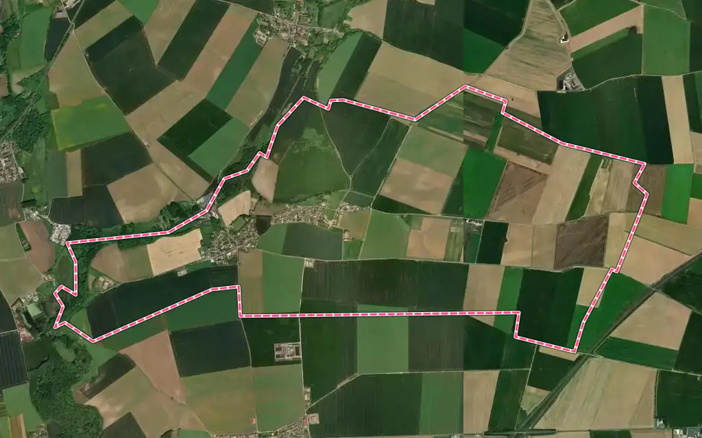 Vue satellite de Saint-Mesmes avec ses contours administratifs