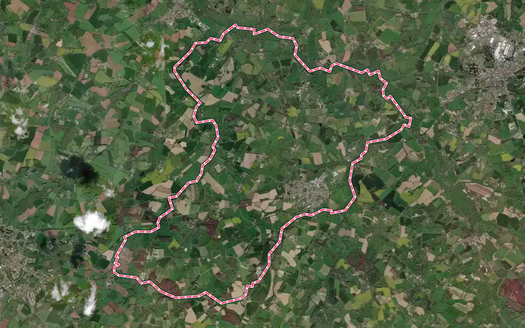 Vue satellite de Saint-Mesmin avec ses contours administratifs