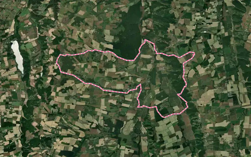 Vue satellite de Saint-Michel avec ses contours administratifs