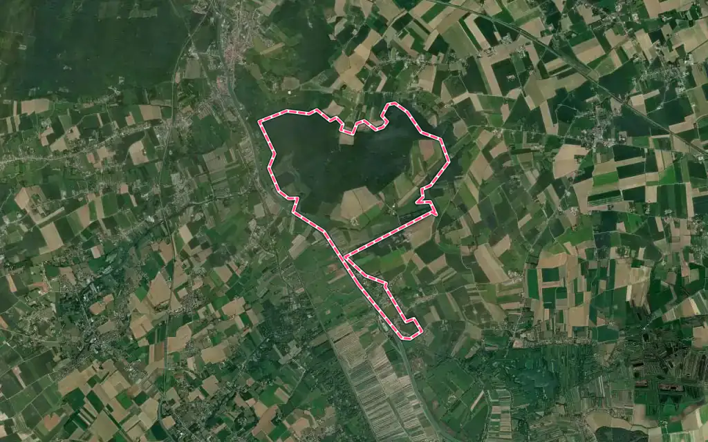 Vue satellite de Saint-Momelin avec ses contours administratifs