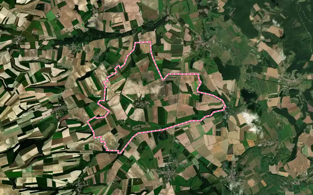 Vue satellite de Saint-Morel avec ses contours administratifs