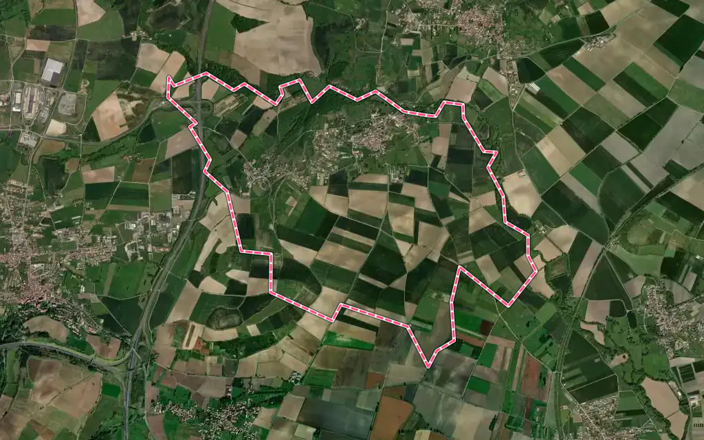 Vue satellite de Saint-Myon avec ses contours administratifs