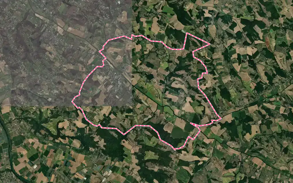 Vue satellite de Saint-Nauphary avec ses contours administratifs