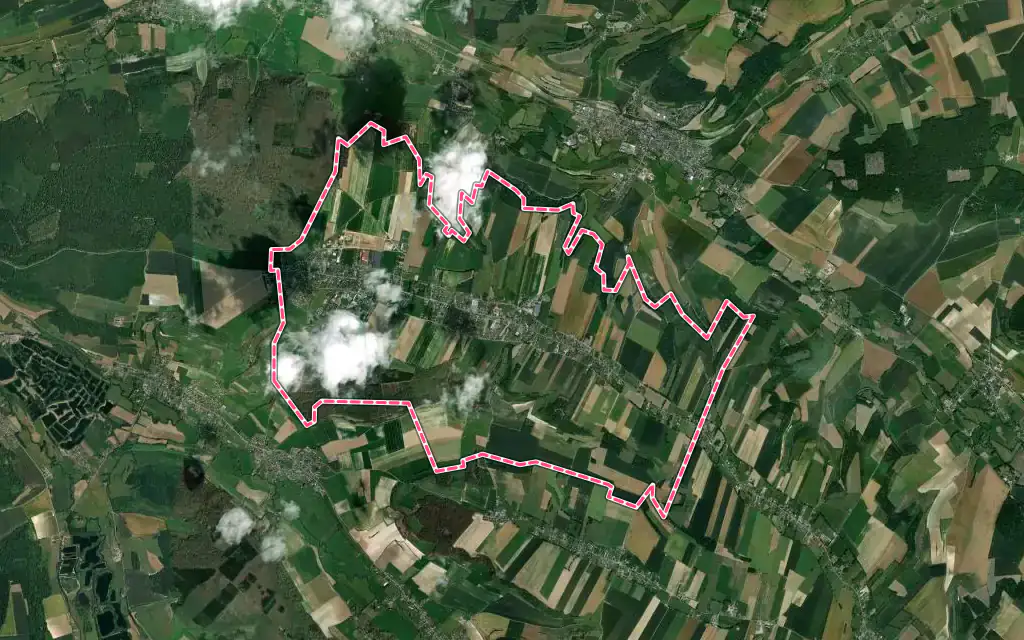 Vue satellite de Saint-Nicolas-d'Aliermont avec ses contours administratifs