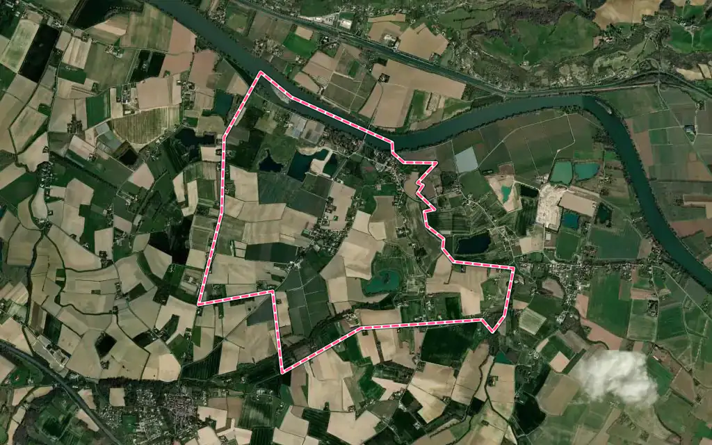 Vue satellite de Saint-Nicolas-de-la-Balerme avec ses contours administratifs
