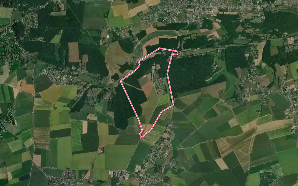 Vue satellite de Saint-Ouen-de-Pontcheuil avec ses contours administratifs