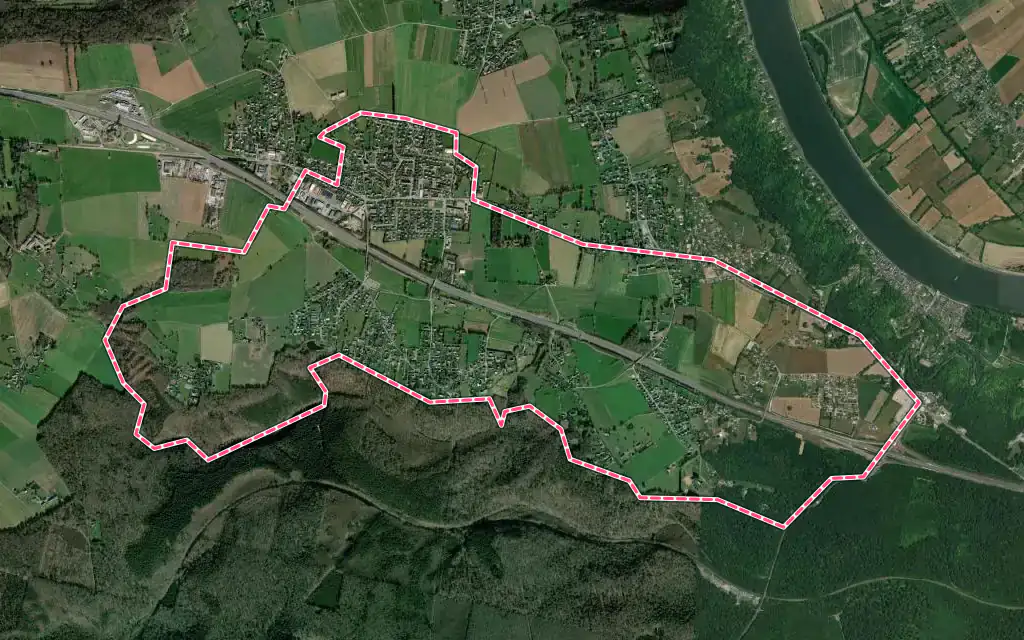 Vue satellite de Saint-Ouen-de-Thouberville avec ses contours administratifs