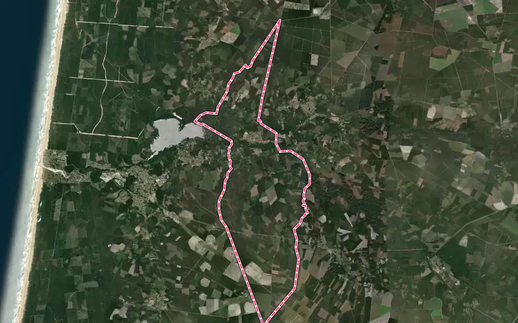 Vue satellite de Saint-Paul-en-Born avec ses contours administratifs