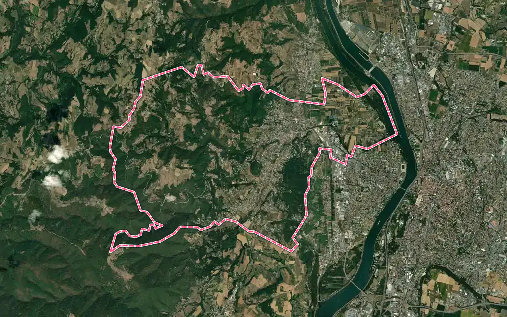 Vue satellite de Saint-Péray avec ses contours administratifs