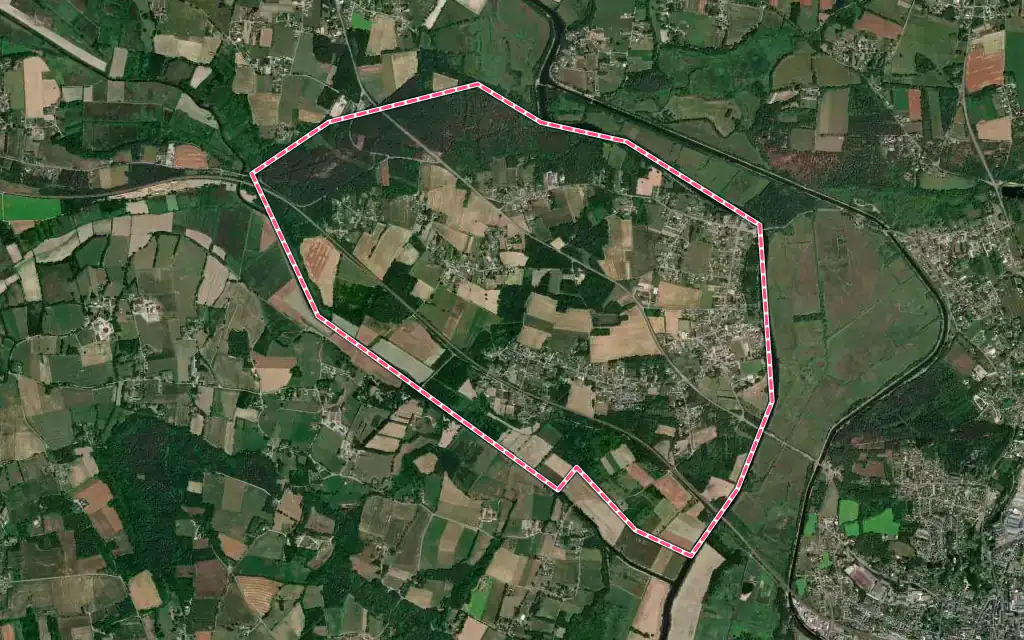Vue satellite de Saint-Perreux avec ses contours administratifs