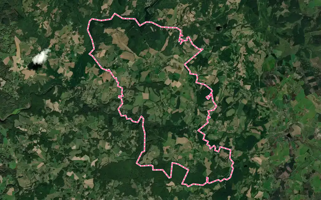 Vue satellite de Saint-Pierre-Chérignat avec ses contours administratifs