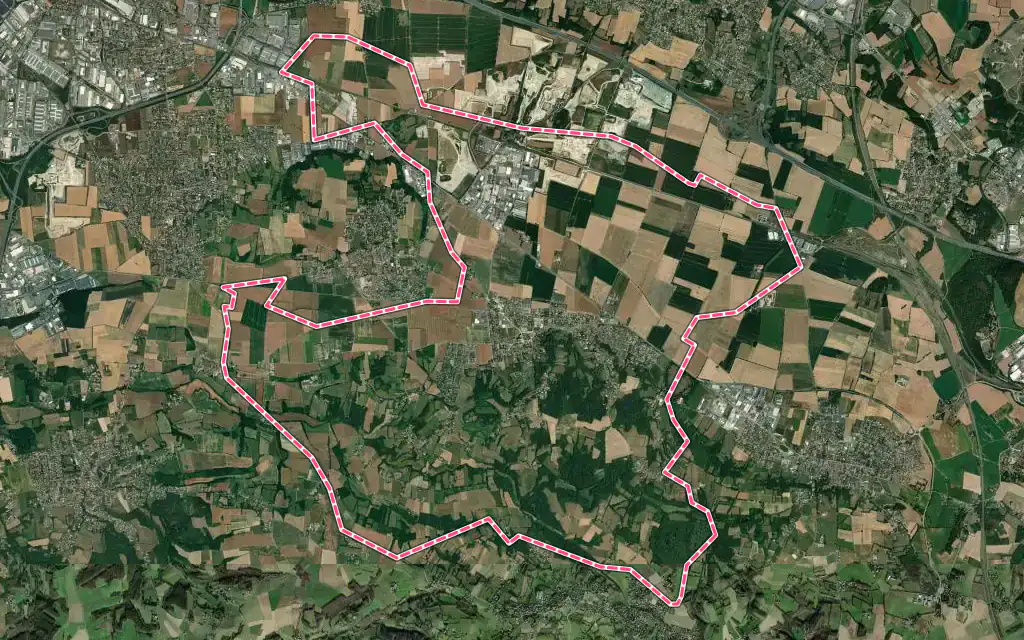 Vue satellite de Saint-Pierre-de-Chandieu avec ses contours administratifs
