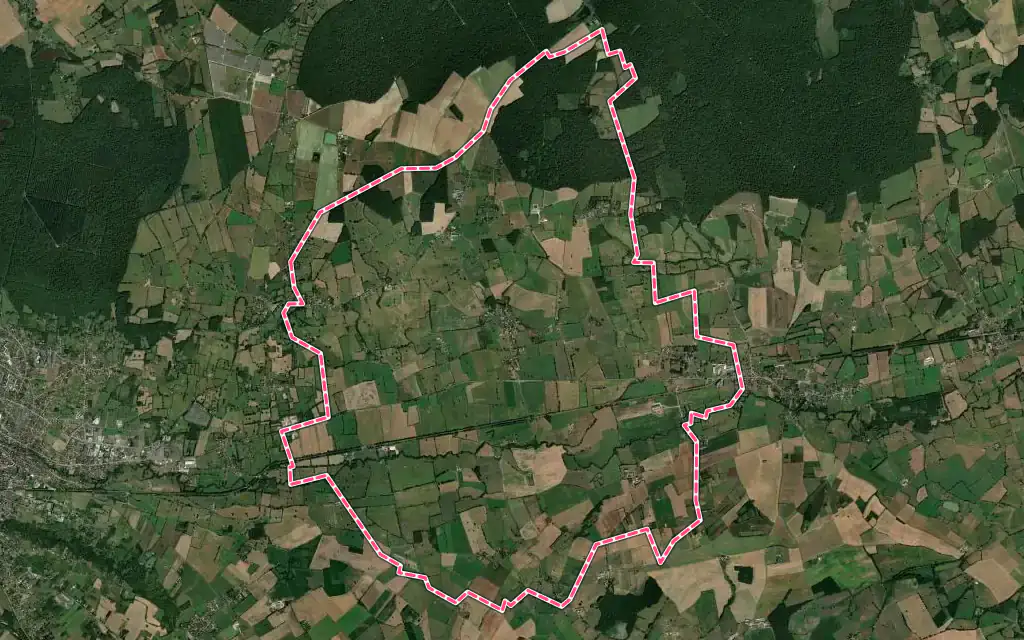 Vue satellite de Saint-Pierre-les-Étieux avec ses contours administratifs