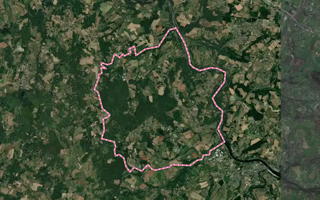 Vue satellite de Saint-Priest-sous-Aixe avec ses contours administratifs