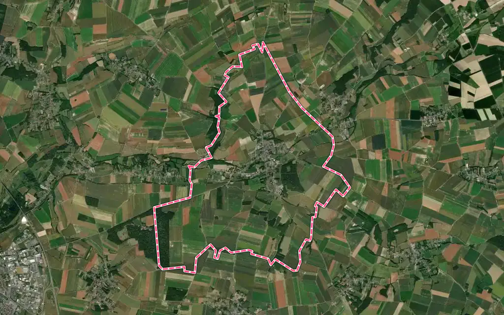 Vue satellite de Saint-Riquier avec ses contours administratifs