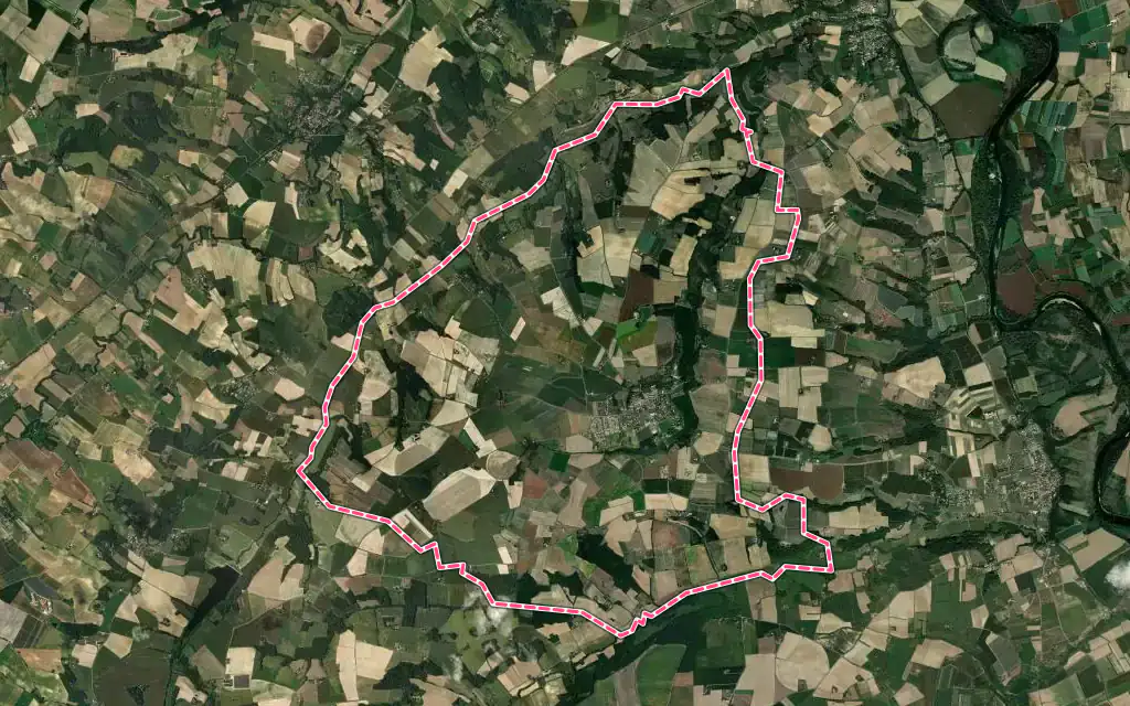 Vue satellite de Saint-Sardos avec ses contours administratifs