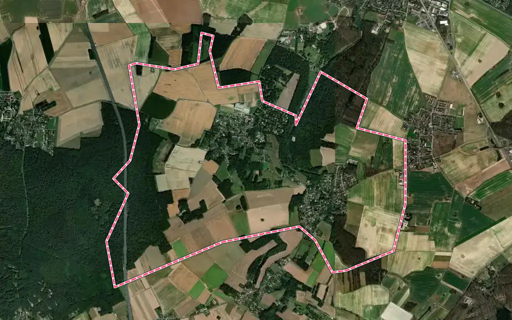 Vue satellite de Saint-Sauveur-sur-École avec ses contours administratifs