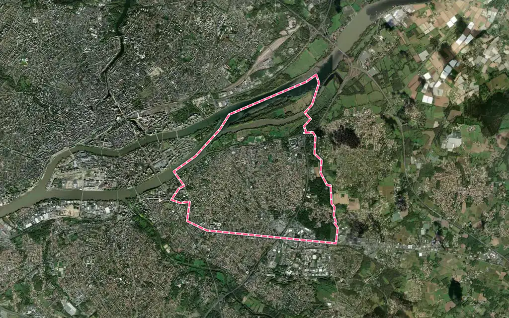 Vue satellite de Saint-Sébastien-sur-Loire avec ses contours administratifs